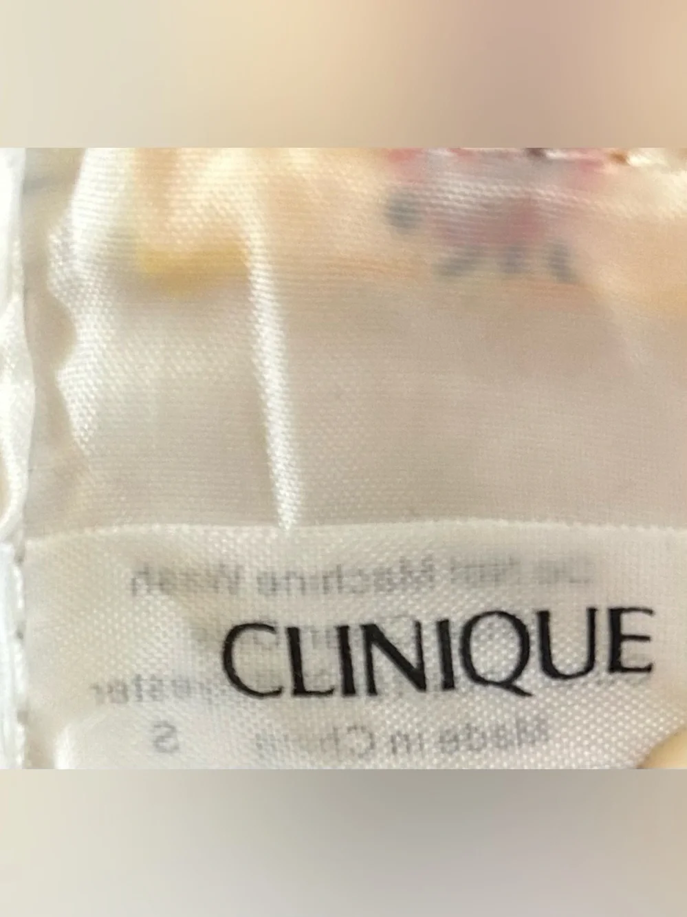 Clinique Orange and Yellow Sunflower Women’s Zip Pouch